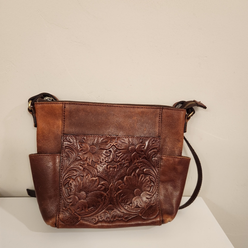 Patricia Nash tooled leather crossbody